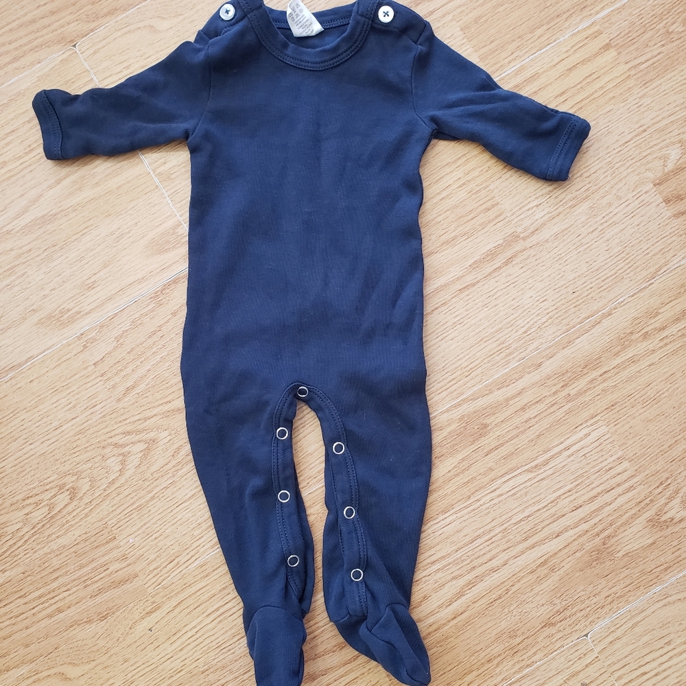 Kate Quinn newborn gray sleeper